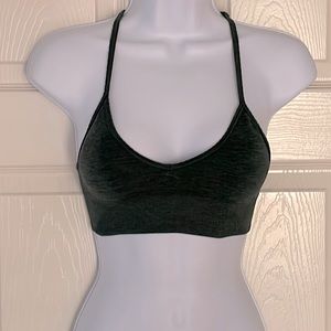 LULULEMON Ebb to Street Bra l Size: 4 l Forest Green Light Support